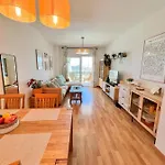 Apartman Bright With Terrace, Pool And
