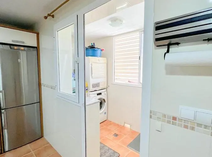 Bright With Terrace, Pool And Торремолинос