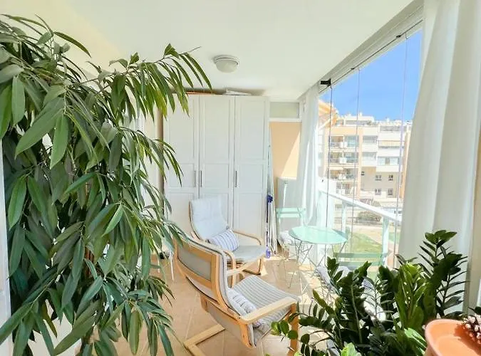 Bright With Terrace, Pool And * Торремолинос