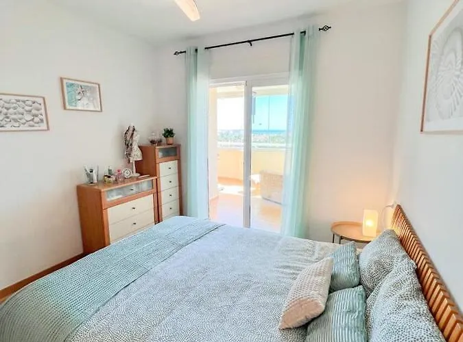 Bright With Terrace, Pool And Апартаменты *