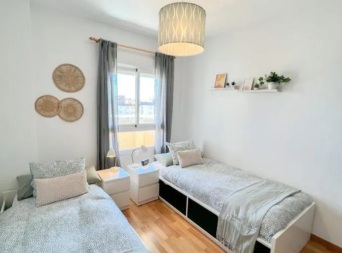 Bright With Terrace, Pool And Апартаменты *