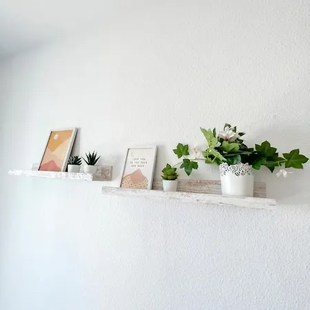 Apartmán Bright With Terrace, Pool And