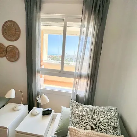 Bright With Terrace, Pool And Apartamento