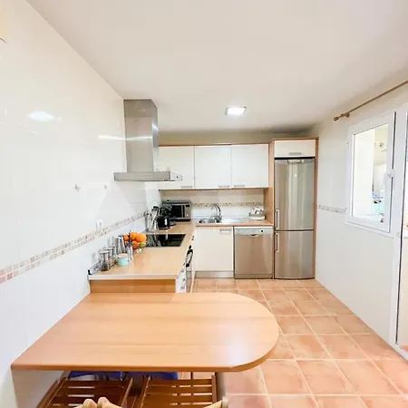 Apartamento Bright With Terrace, Pool And *