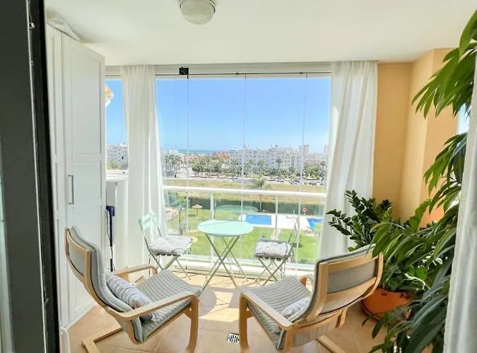 Bright With Terrace, Pool And * Torremolinos